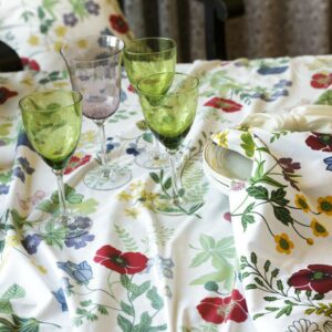 Table cloths & Runners
