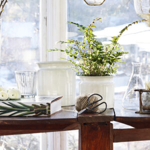 Flower pots