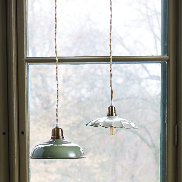 Gustav Taklampa Vit