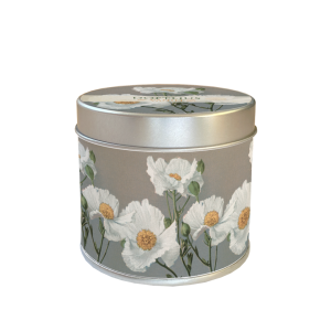 Scented candle vintage poppy vanilla